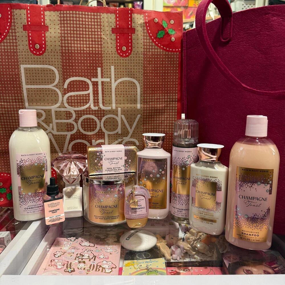 Bath and Body Works Champagne Toast Set